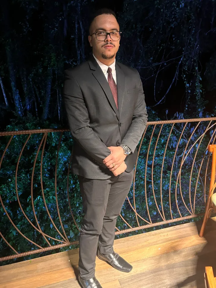 Dr. Felipe Soares Silva